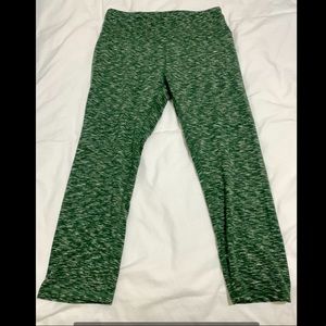 RBX cropped green size M workout leggings